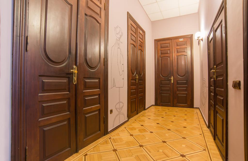 Hostel Berloga Odessa Exteriör bild
