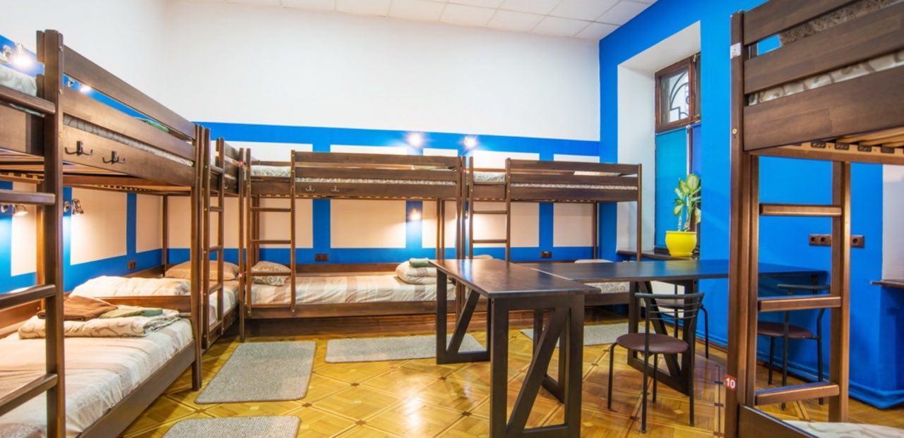 Hostel Berloga Odessa Exteriör bild